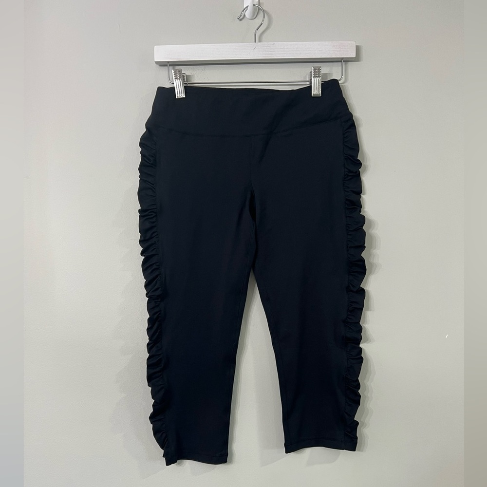 Calvin Klein Ruffled Capris - Picture 5 of 7